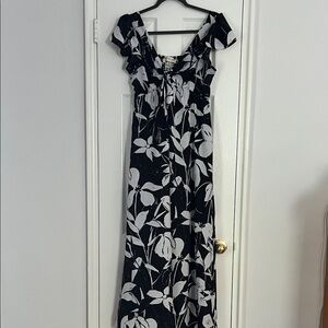 Black and White Floral Maxi Dress